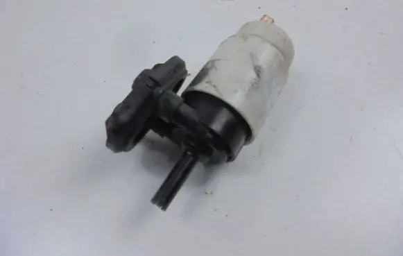 Skoda Felicia II Windscreen/windshield washer pump 