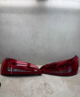 Audi Q5 SQ5 Rear/tail lights set 8r0945093 8r0945094