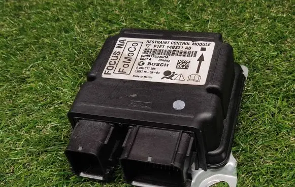 Ford Focus Airbag control unit/module F1ET14B321AB 0285011995