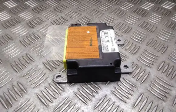 Nissan Qashqai Airbag control unit/module 988204EH0B 627260200