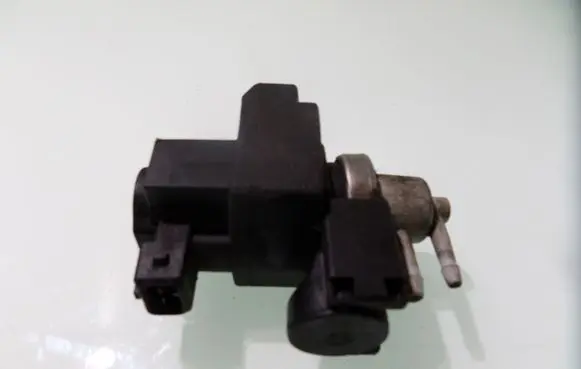 Renault Scenic II - Grand scenic II Turbo solenoid valve 8200412 728417