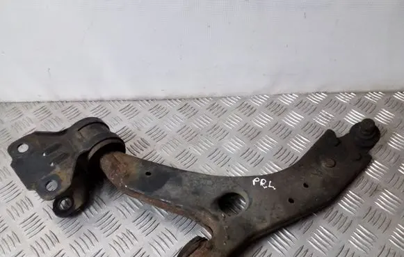 Ford C-MAX II Front lower control arm/wishbone