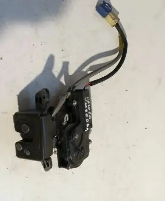 Toyota Corolla Verso AR10 Loading door lock 