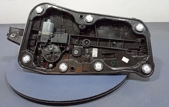 Skoda Octavia 985 Rear door window regulator with motor 5E3839656