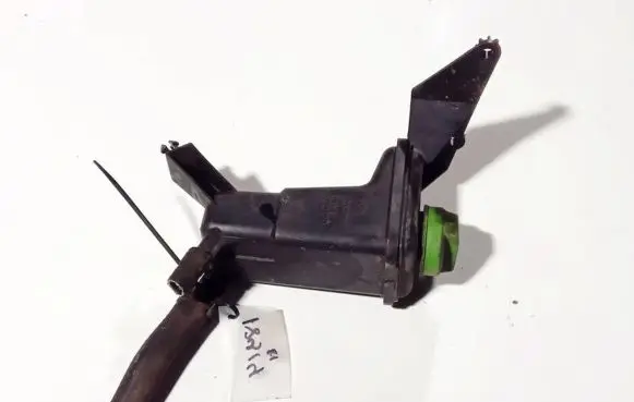 Skoda Superb B5 (3U) Power steering fluid tank/reservoir 3b0422371