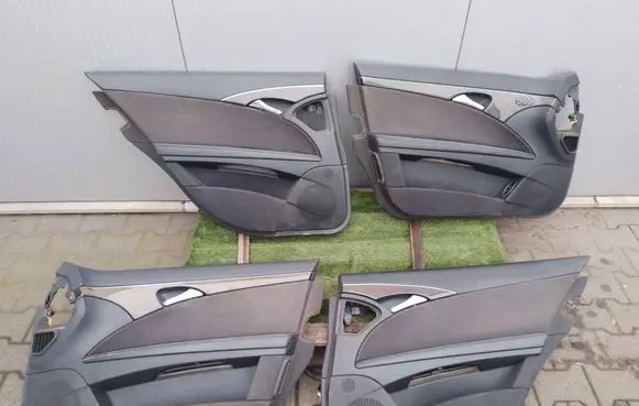 Mercedes-Benz E W211 Door card panel trim set 