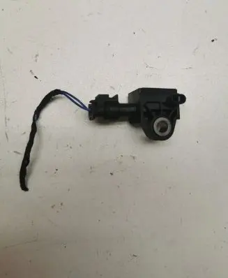 BMW 5 GT F07 Airbag deployment crash/impact sensor 9224177 170801 65.779224177-04