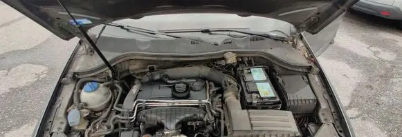 Volkswagen PASSAT B6 Fuel injector QQQQQQQQQQQ