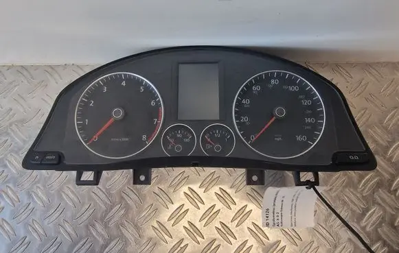 Volkswagen Scirocco Speedometer (instrument cluster) 1K8920970F 1T0035680B 1K0953503FP