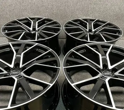 Audi Q7 4M R22 alloy rim 4M0601025AS