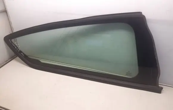 Citroen C4 I Rear side window