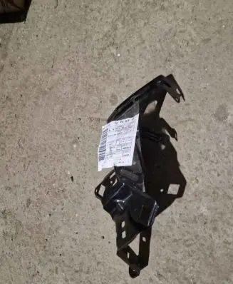 Honda Civic X Fender mounting bracket 60213TBAA00ZZ