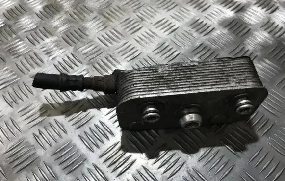 BMW 3 E46 Engine oil radiator 14362581 0908285