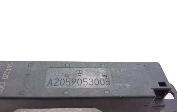 Mercedes-Benz GLC X253 C253 Keyless (KESSY) go control unit/module A2059053005