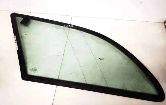 Mercedes-Benz C W202 Rear side window