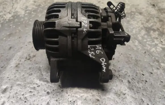 Audi A6 S6 C5 4B Generator/alternator 0124525008481 078903016AB