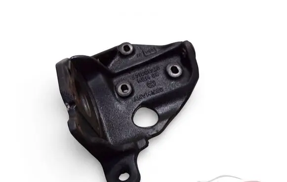 Volkswagen Multivan T4 Fuel pump bracket 074130147