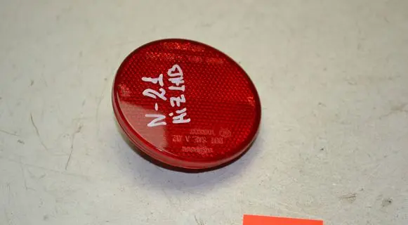 Nissan X-Trail T31 Rear tail light reflector 7491