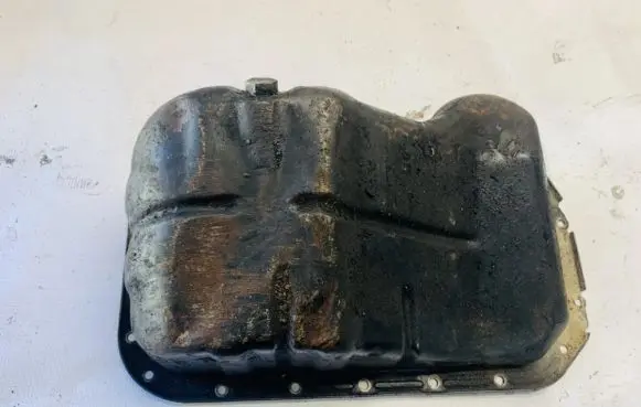 Volkswagen Golf III Oil sump