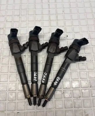 Opel Combo D Fuel injector 0986435 55517512