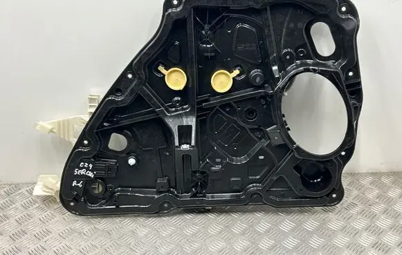 Jeep Grand Cherokee WL Rear window lifting mechanism without motor 68499688AA