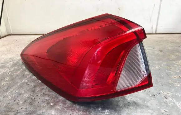 Ford Focus Rear/tail lights JX7B13405HE JX7B-13405-HE