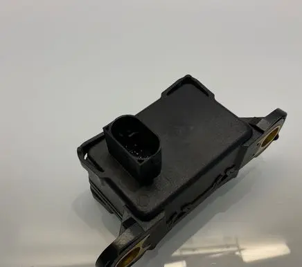 Mercedes-Benz ML W164 ESP acceleration yaw rate sensor A0045423818 10170103573 CN36G18QY7