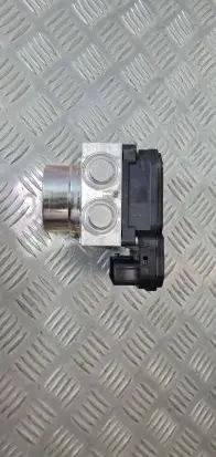 Mitsubishi L200 ABS Pump