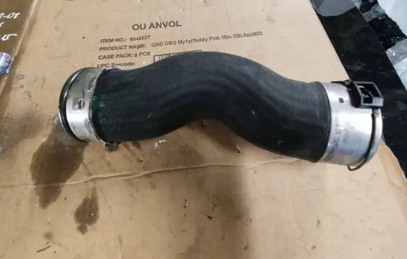 BMW X5 F15 Intercooler hose/pipe 8513852 7118844