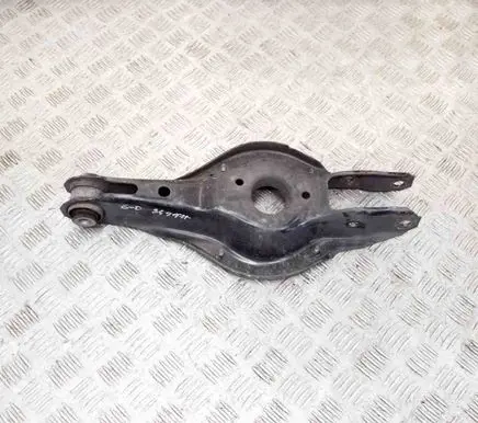 BMW 4 F32 F33 Rear upper control arm/wishbone 6867540
