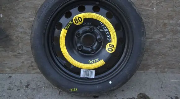 Volkswagen Golf V R16 spare wheel 1K0601027F
