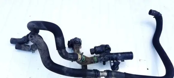 Nissan Qashqai Engine coolant pipe/hose