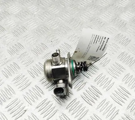 Mercedes-Benz C W205 Fuel injection high pressure pump A2740700501