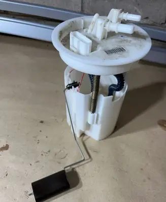 Ford Turneo Courier In-tank fuel pump AY119275AC 0580207310