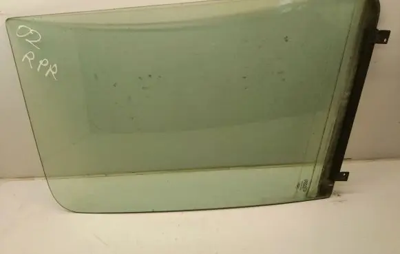 Ford Transit Front door window glass four-door 43R007023