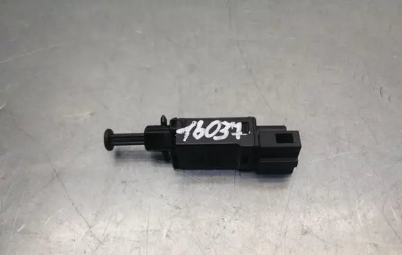 Volkswagen Golf IV Brake pedal sensor switch 1H0927189