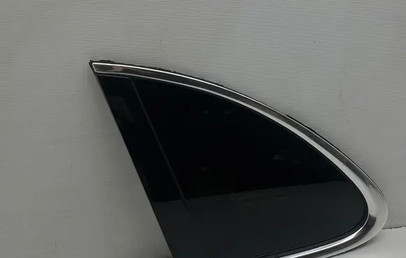 Porsche Cayenne (92A) Rear side window 7P5845297HB 15012015080