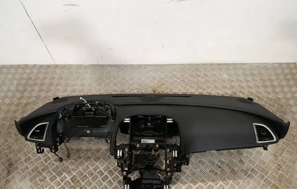 Opel Astra J Dashboard 