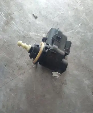 Renault Clio V Headlight level height control switch 260564014R