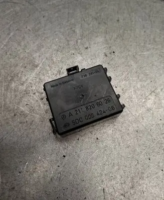Mercedes-Benz E W211 Rain sensor A2118206026 5DC00842406