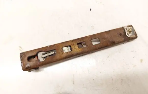 Citroen C5 Seat belt adjustment rail 