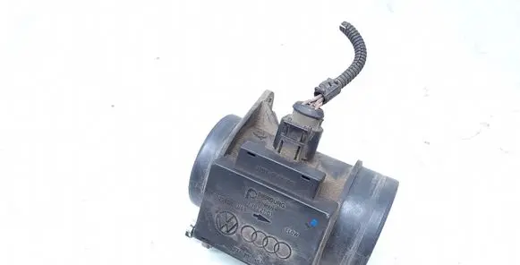 Volkswagen Polo III 6N 6N2 6NF Mass air flow meter 074906461