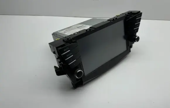 Toyota Avensis T270 Radio/CD/DVD/GPS head unit 86140-05200 CV-VS65F0AE