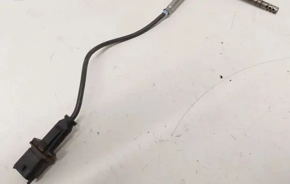 Opel Insignia A Exhaust gas temperature sensor 1342790804433 55566185