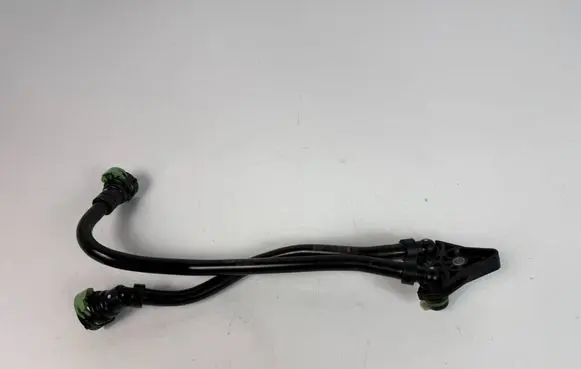 BMW X4 G02 Gearbox oil cooler pipe/hose 8598382