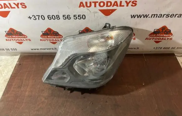 Mercedes-Benz Sprinter W906 Headlight/headlamp A9068205800 1EJ01103043