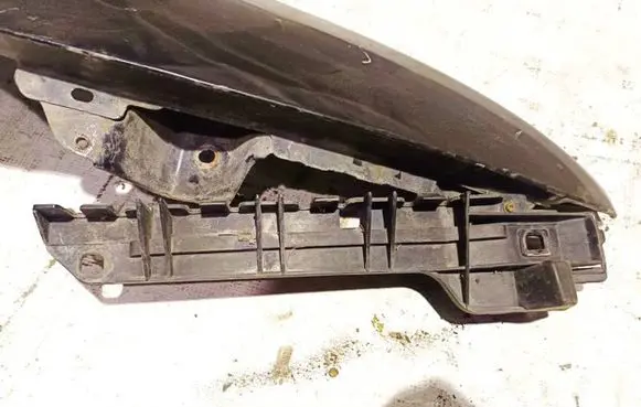 Alfa Romeo 159 Front bumper mounting bracket