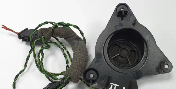 Audi TT Mk1 Front door high frequency speaker 8N0035397