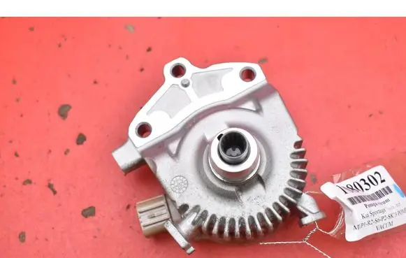 KIA Sportage Vacuum pump 352002M412