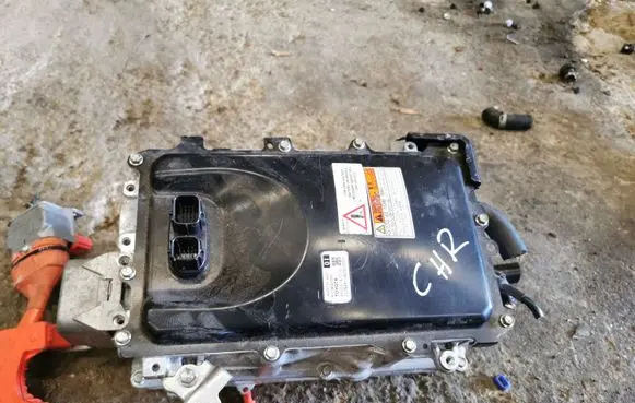 Toyota C-HR I Voltage converter inverter G920047330